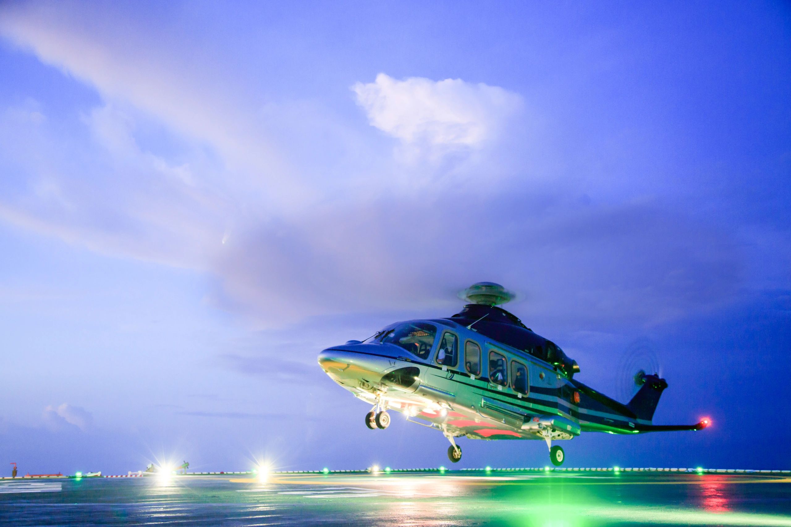 Helicopter aviation